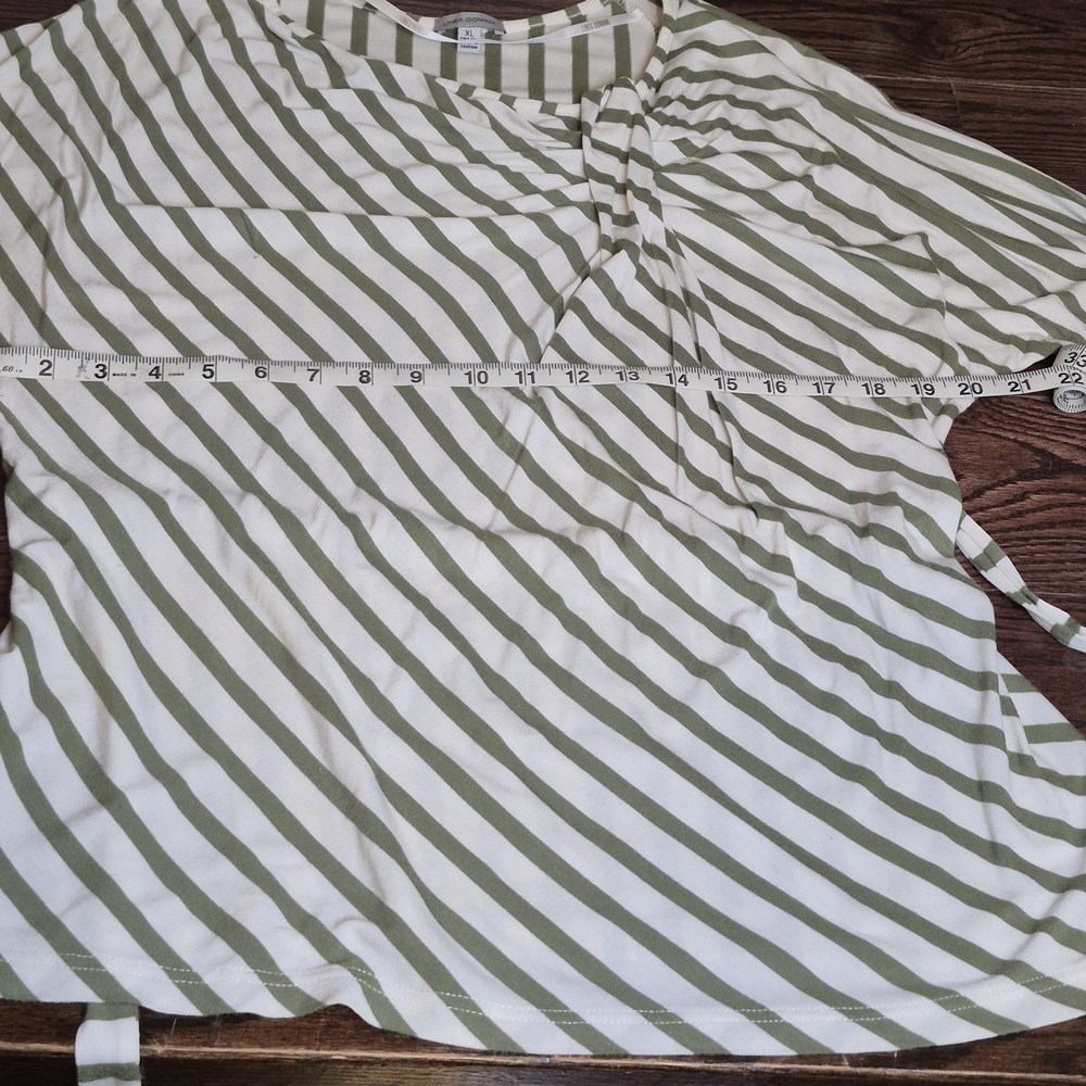 Linea Domani Green and White Top - Picture 7 of 8